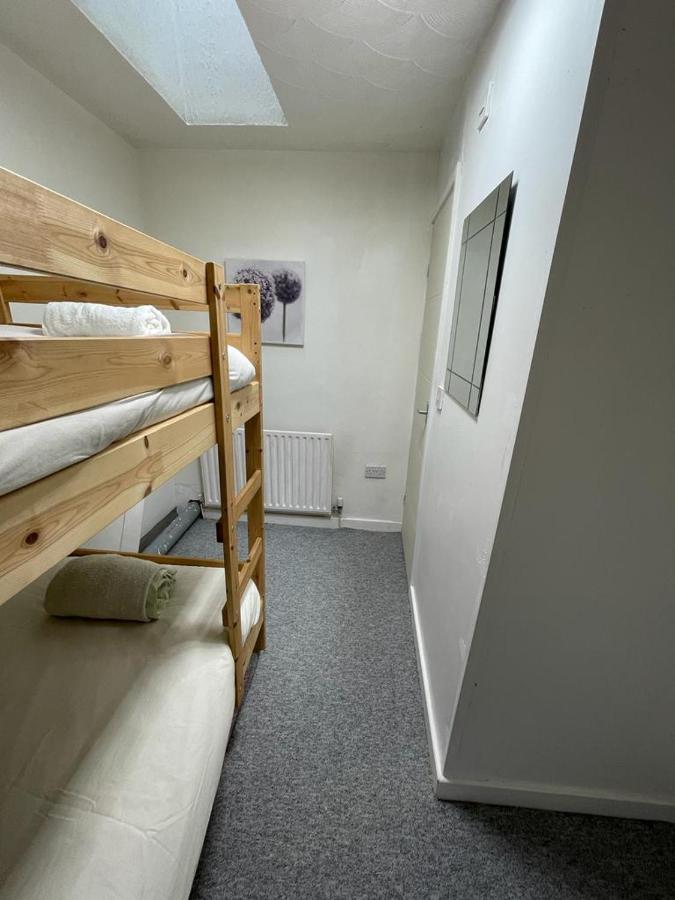 Bridge Street En Suite Rooms Merthyr Tydfil Dış mekan fotoğraf