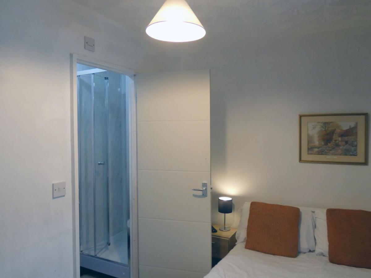 Bridge Street En Suite Rooms Merthyr Tydfil Dış mekan fotoğraf